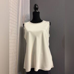 SOLD NWT J.Crew Lace Trim Ivory Sleeveless Blouse – Size M (Fits M-L)